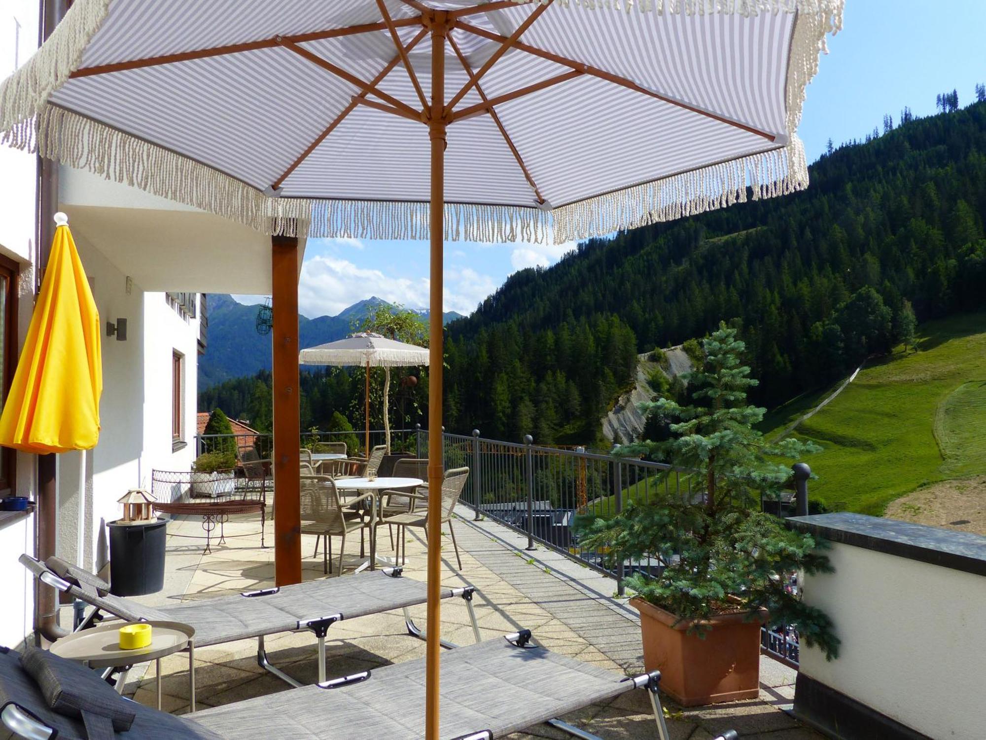Hotel Garni Zerzer Serfaus Dış mekan fotoğraf