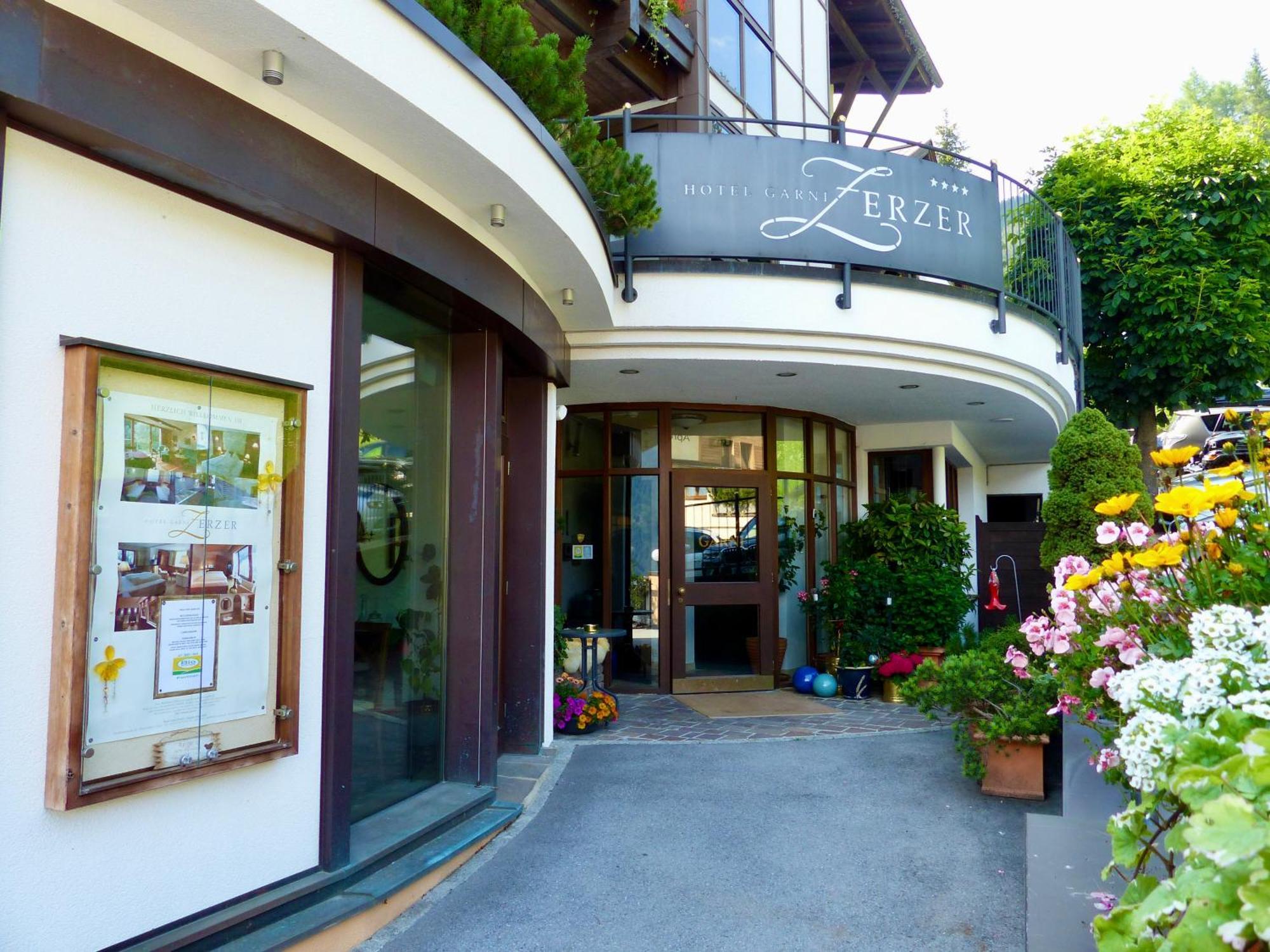 Hotel Garni Zerzer Serfaus Dış mekan fotoğraf