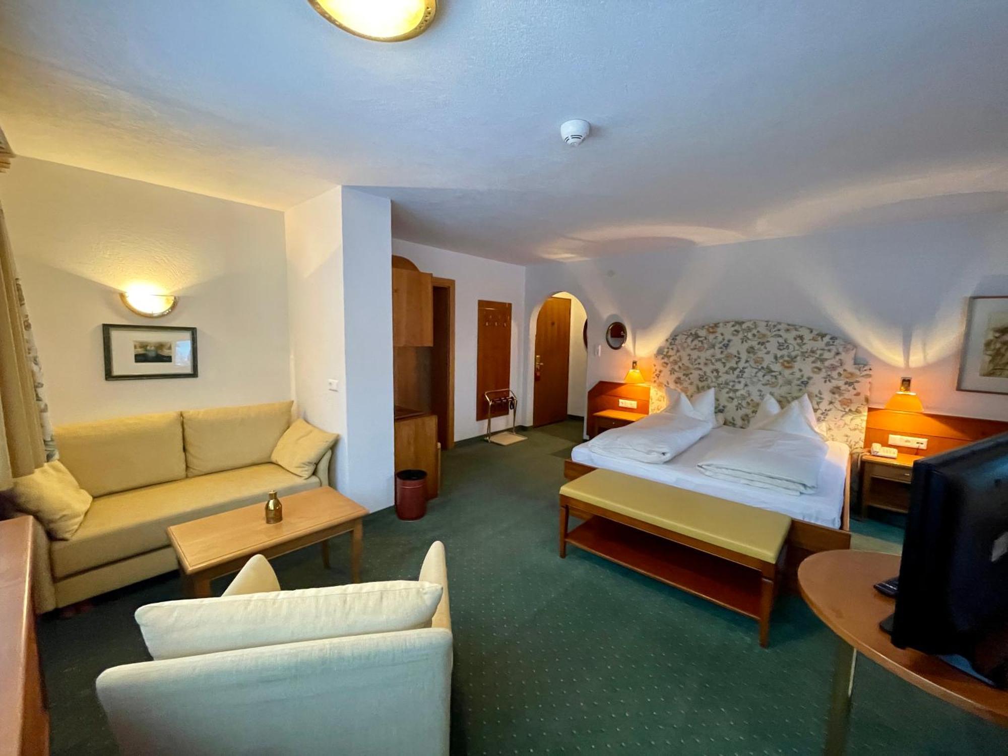 Hotel Garni Zerzer Serfaus Dış mekan fotoğraf